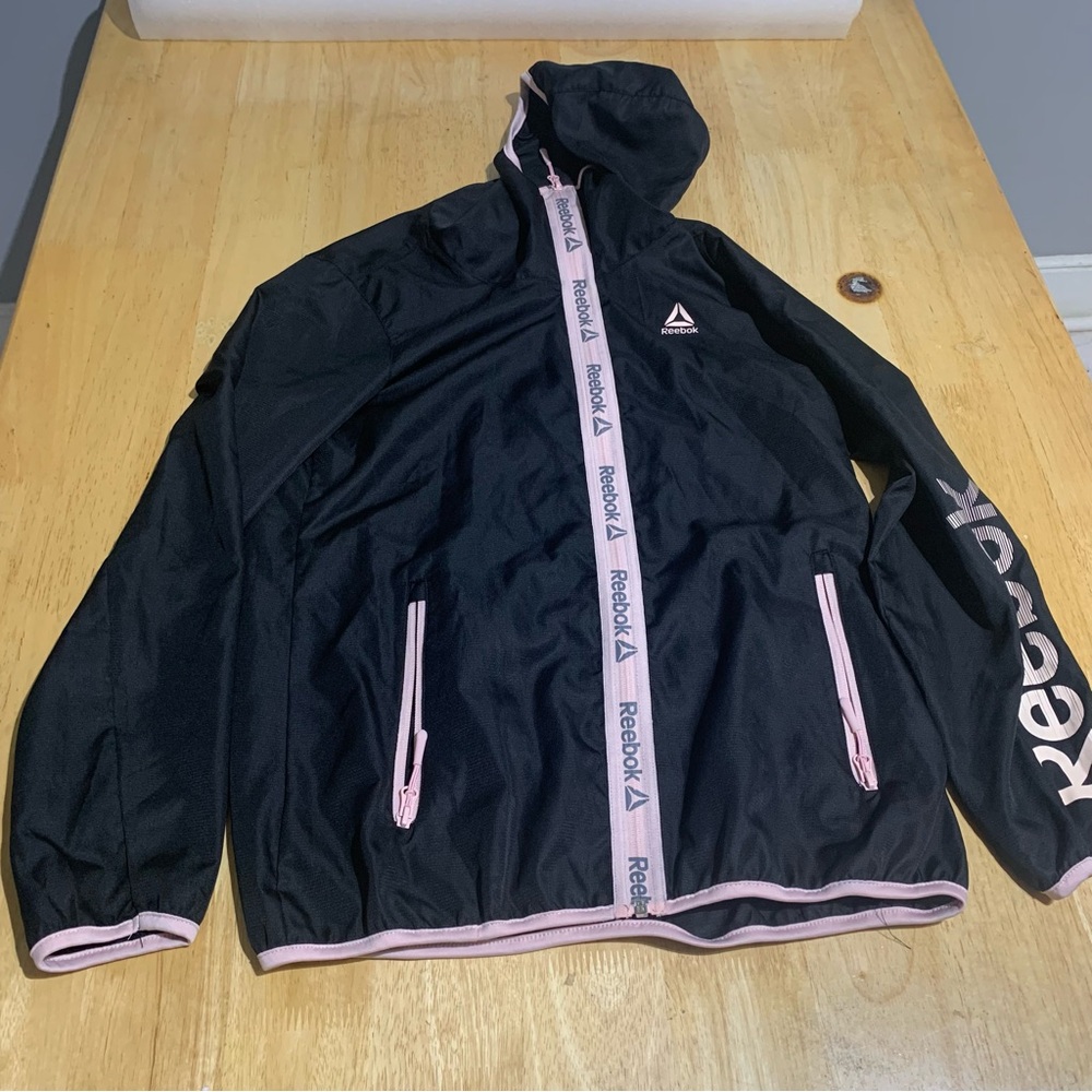 Reebok Jacket Adult M Black Full Zip Mock Neck Athletic Running‎ Womens